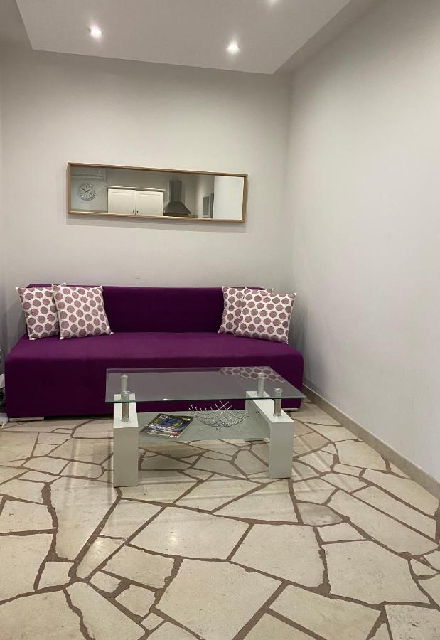 Villa Mediterra Garden & Pool 波尔 外观 照片
